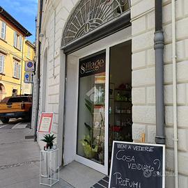 NEGOZIO A CESENA