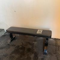 Panca piana - flat bench