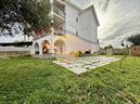 appartamento-in-villa-con-giardino-privato-160000