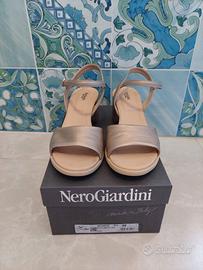 Sandali NeroGiardini champagne in pelle tg 39