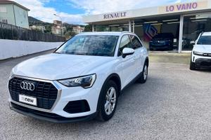 Audi Q3 35 TDI quattro S tronic Business Sport