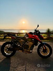 Ktm Duke 790