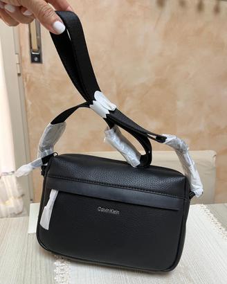 Tracolla Calvin Klein Nera Uomo