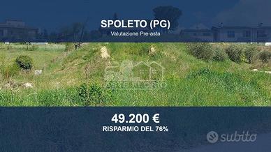 Immobile in asta di 2300 m² a Spoleto