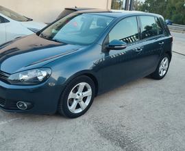 Volkswagen Golf 1.6 TDI DPF 5p. Highline