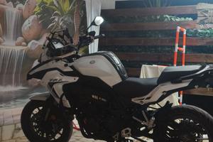 Benelli trk 502