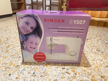 MACCHINA DA CUCIRE SINGER 1507