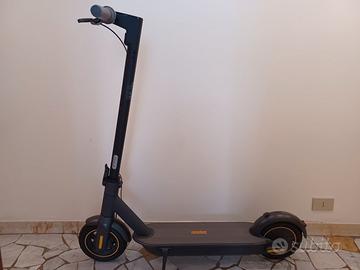 Ninebot Max G30 pari al nuovo
