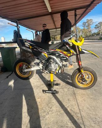 Pit bike ayrton 160