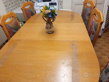 tavolo allungabile più 6 sedie 