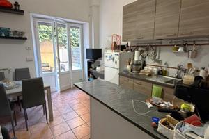 2 LOCALI A ROMA