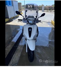 Piaggio Medley 150 - 2023