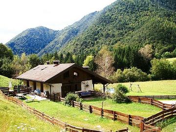 Ledro baita per compleanni anniversari 18 max per