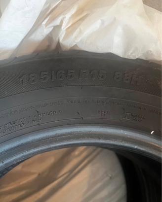 Gomme invernali 185/65/ R15