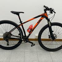 Mtb KTM AERA COMP in carbonio
