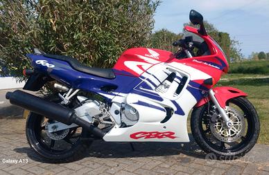 Cbr 600 f 98 da catalogo ultima a carburatori