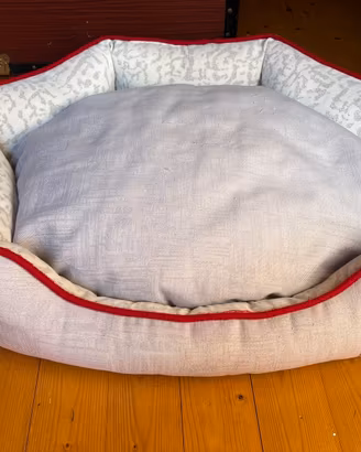 Cuccia per cani/gatti