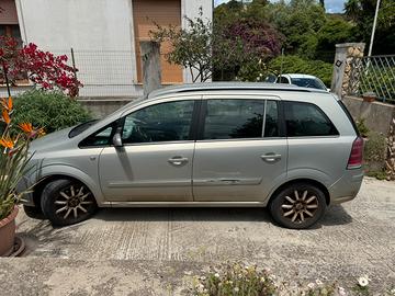 Opel Zafira 1.8