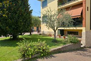 PORZIONE DI BIFAMILIARE A PESCANTINA