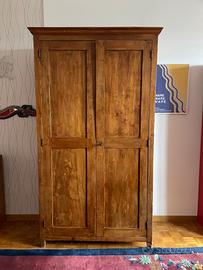 Armadio di legno