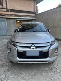 Mitsubishi L200 Triton 2021 2.3 4x4