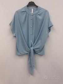 Camicetta celeste