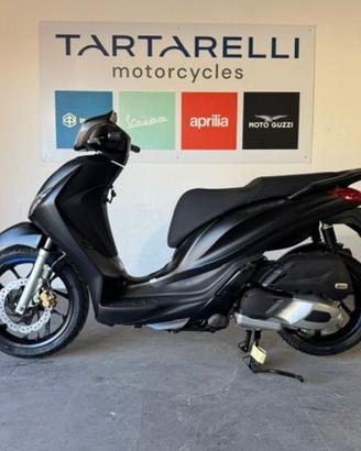 Piaggio Medley 200 E5+ S NERO METEORA