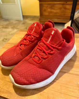 Scarpe da ginnastica Nike rosse, taglia 40