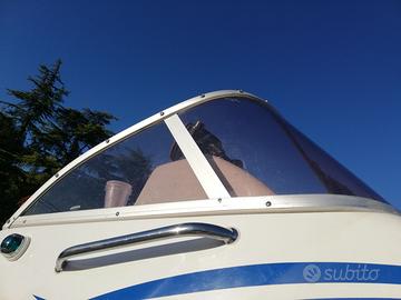 VETRO ANTETIORE per  barca BELLINGARDO  550 CABIN
