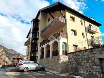5 LOCALI A ARVIER