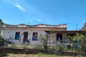 Villino da ristrutturare