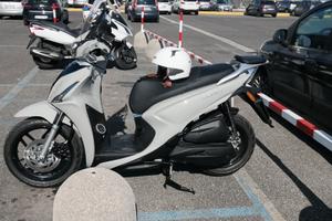 kymco People S 150i Abs Prezzo Bomba