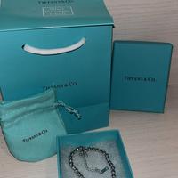 Bracciale Tiffany & Co. con Cuore Rosso