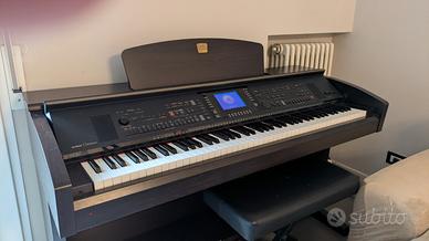 pianoforte elettrico Yamaha cvp 303