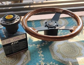 Volante d'epoca in legno O.B.A.