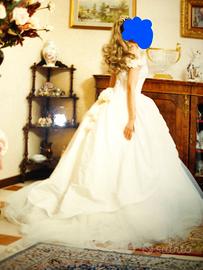 Abito da sposa in seta e tulle, prezzo scontato