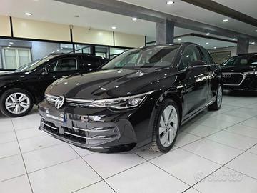 VOLKSWAGEN Golf NEW 8.5 2.0 TDI 150CV DSG Style