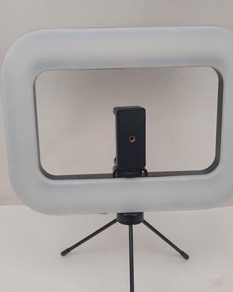 Nuovo anello portatile LED ricaricabile luce di ri