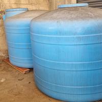 2 serbatoi acqua potabile 1000 lt