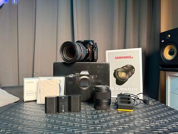 Sony A7 IV + 24-70 f2.8 + accessori (kit completo)