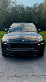 Porshe Macan s