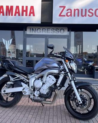 Yamaha FZ6