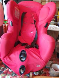 Seggiolino auto 9-18 kg