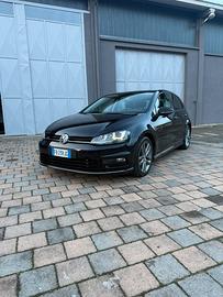 Volkswagen Golf 5p 2.0 tdi  150cv R-LINE