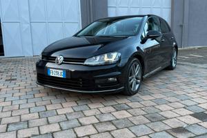 Volkswagen Golf 5p 2.0 tdi  150cv R-LINE