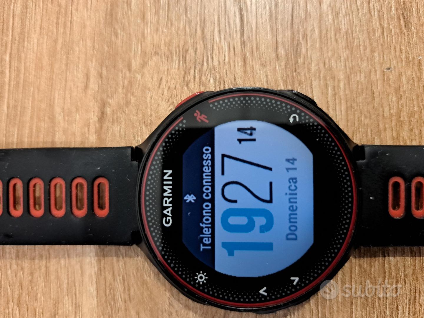 Garmin Connect Caratteristiche Garmin Forerunner 235 Red Garmin