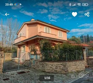 Villetta con terreno edificabile