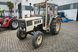 Trattore agricolo Lamborghini 550