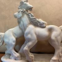 Sopramobile in gesso