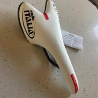 Selle italia thoork carbon team edition